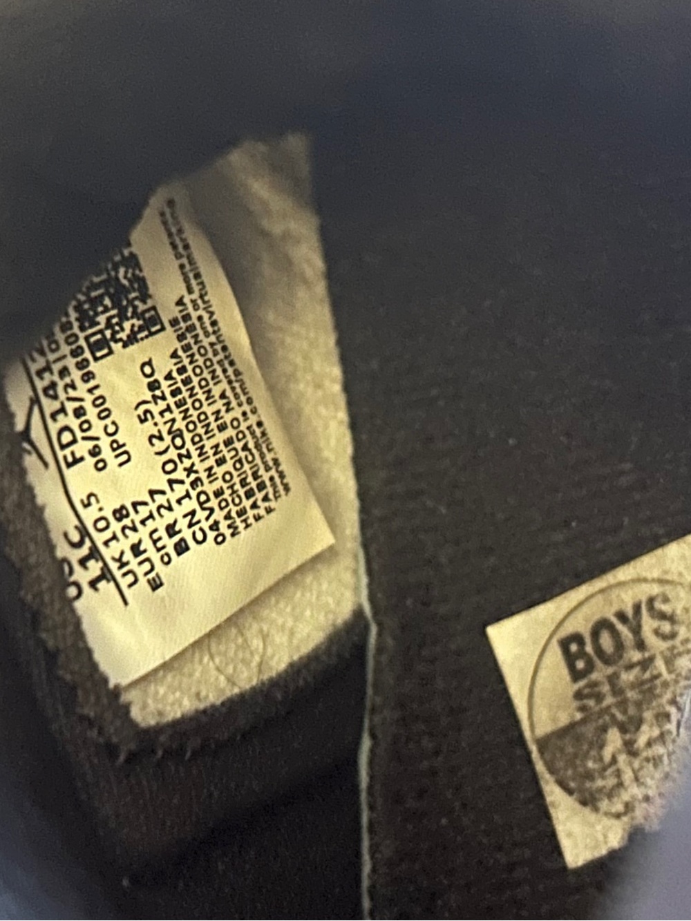Jordan Kids' High-Top Sneakers in Light Blue/Black/White - Picture 4 of 4